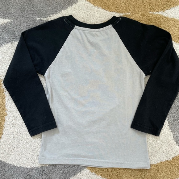 Disney ‘Pumpkin King’ elbow length top, size 5/6 - Picture 4 of 4